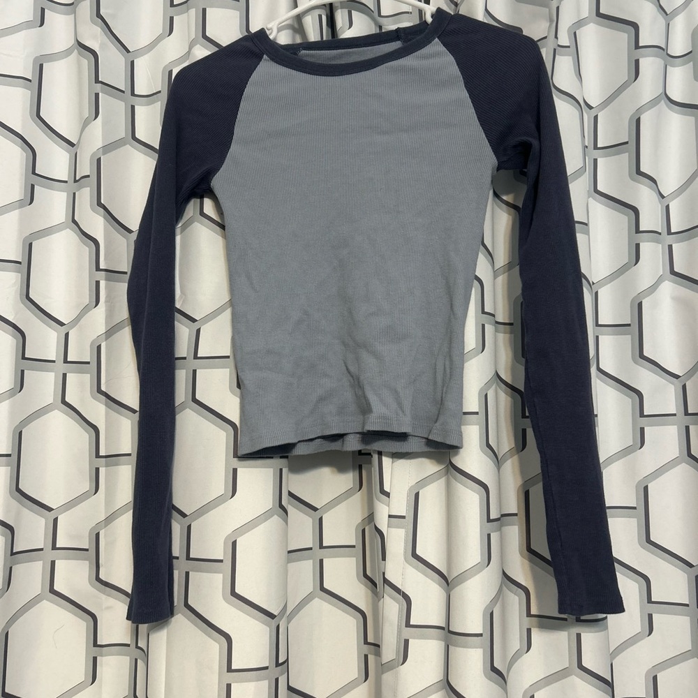 Brandy Melville Two-Tone Blue Long Sleeve Top